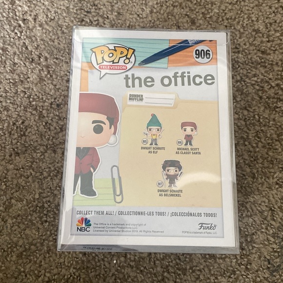 Michael Scott as Classy Santa funko pop - Picture 3 of 6